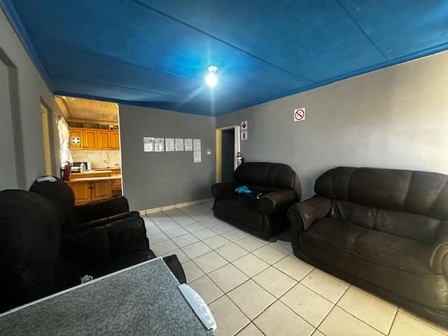 5 Bedroom Property for Sale in Brandwag Free State
